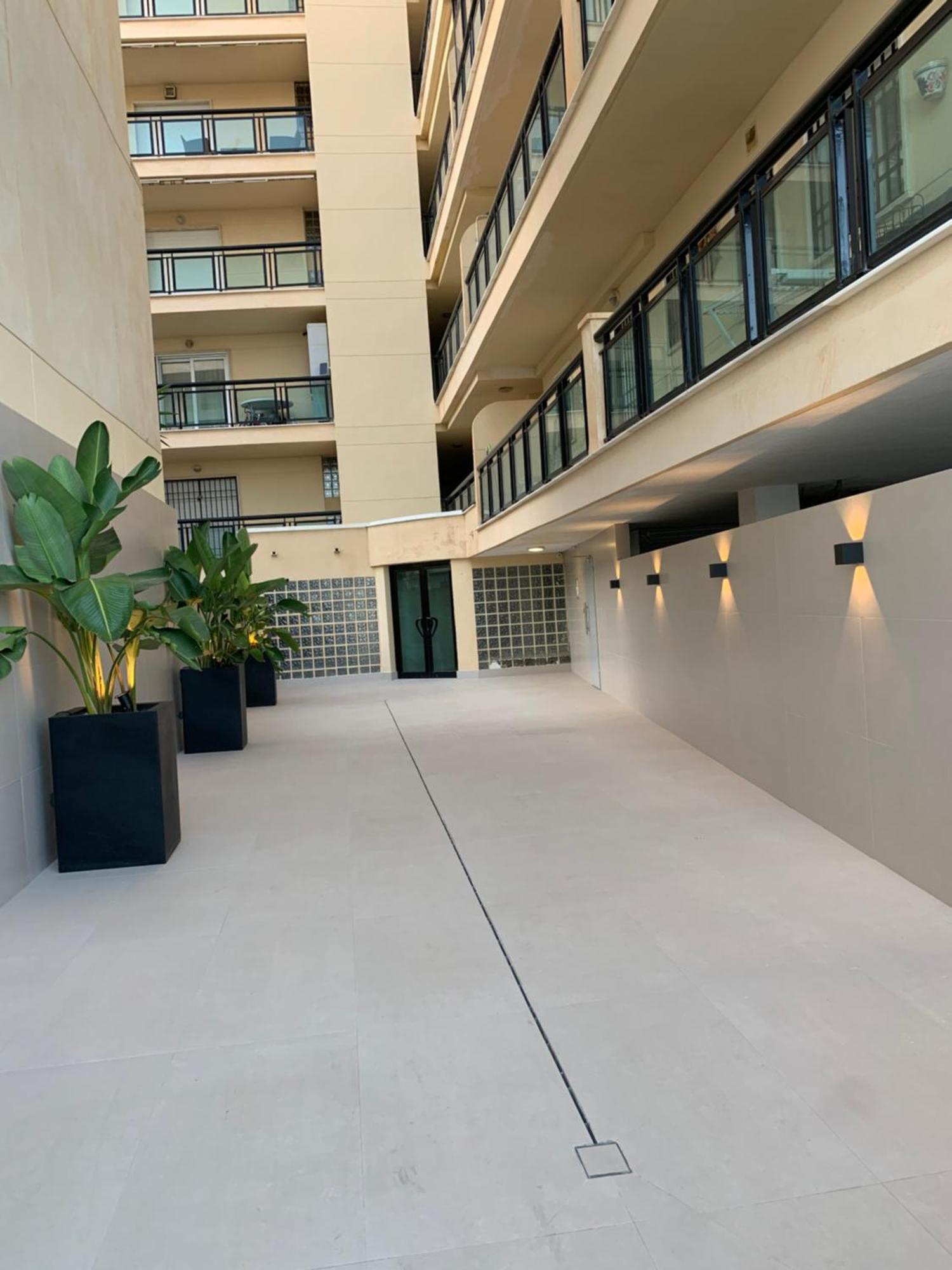 Apartment With Beach Views Фуенхірола Екстер'єр фото