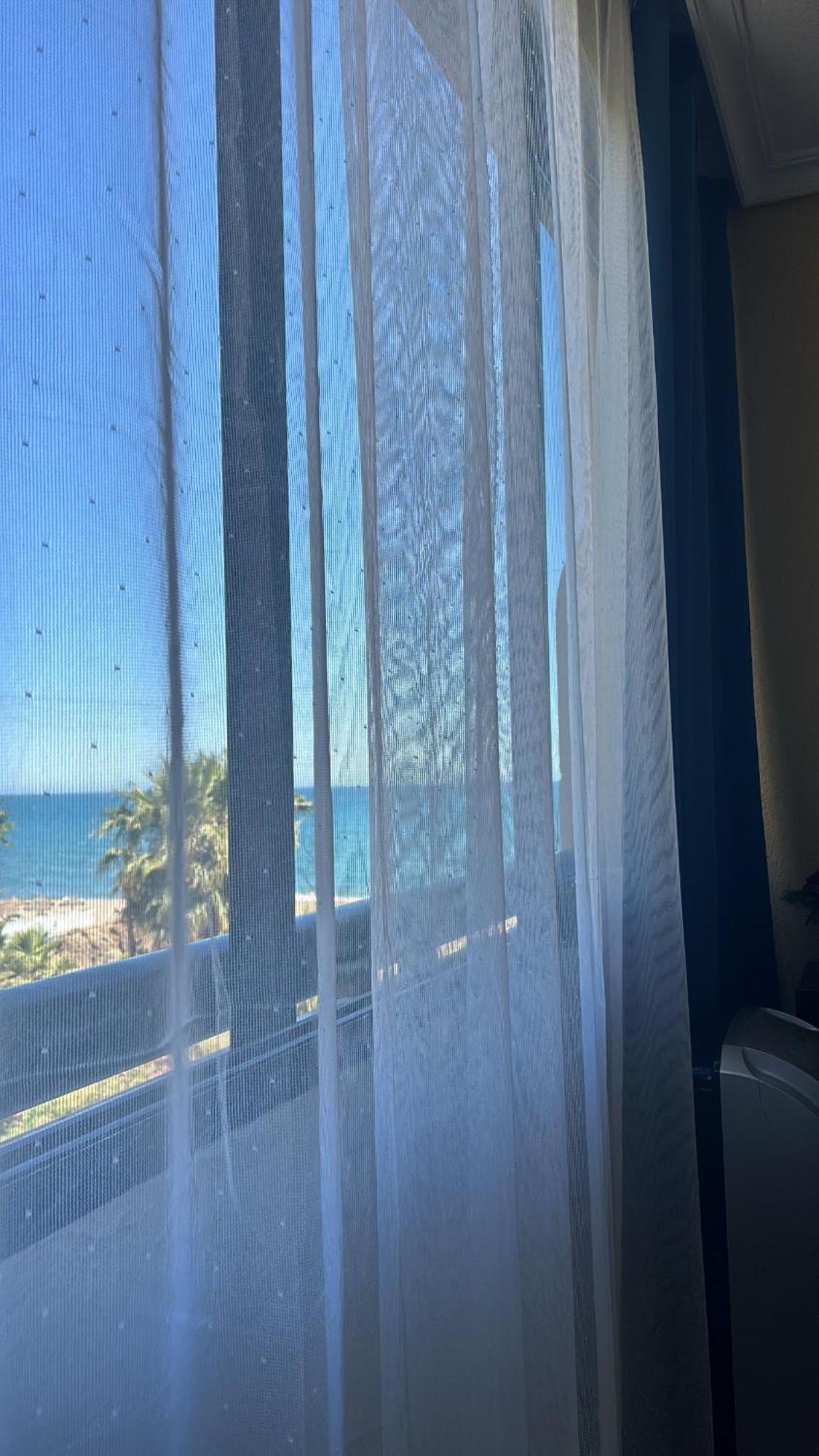 Apartment With Beach Views Фуенхірола Екстер'єр фото